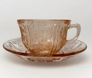Vintage Federal Glass Pink Depression Sharon Cabbage Rose Teacup & Saucer Set - Picture 1 of 14