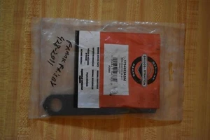 Briggs And Stratton Arm Rear Rh-Black, 1704083ASM, new in package (A3B) - Picture 1 of 3
