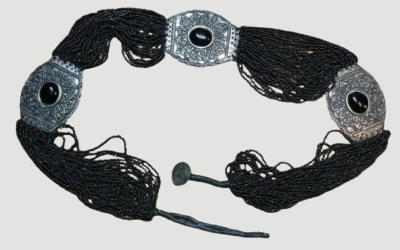 Cinturón de cadera artesanal étnico con cuentas concho festival Western Boho 36"-39" Foto 1 de 4