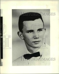 1986 Press Photo Ralph Johnson, 1st graduating class of Jesuit High School