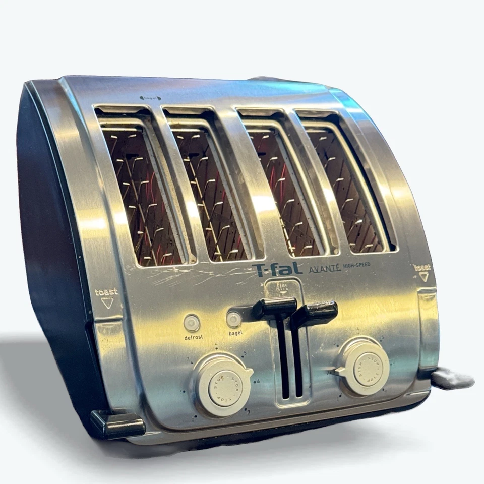 T-FAL Avante Deluxe Variable Browning TFAL 4 Slice Bagel Wide Slot Toaster - Image 1 of 4