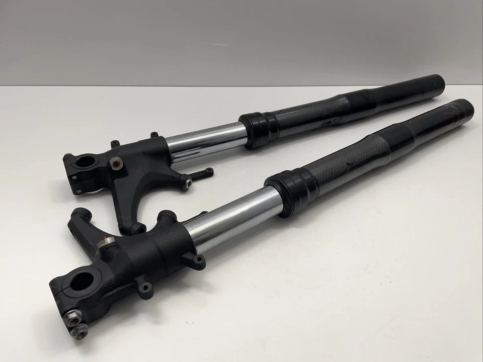 ♻️ Suspensión horquillas delanteras dañadas Honda Cbr600rr Rr-8 2007-2008 ♻️ Foto 1 de 4