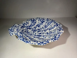 VTG Blue White SVPNT Spongeware Ceramic Seashell Shaped Pottery Bowl 11" x 9.5" - Picture 1 of 24