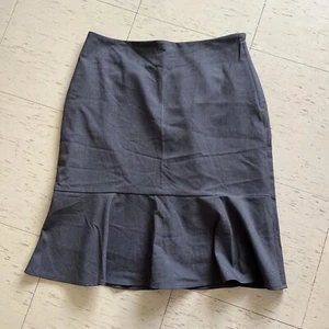 Worthington Ladies Skirt Size 8 Lined side zip flared bottom career - Picture 1 of 5