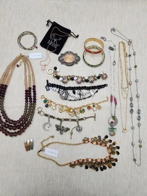 PULSERAS CON DIJE FIRMADAS TALBOTS KATE SPADE VERA BRADLEY COLLAR CAMAFEO  Foto 1 de 4