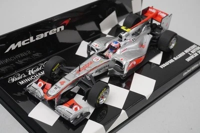 1:43 MINICHAMPS 530114374 McLaren Mercedes Show Car 2011 #4 model car - Image 1 of 4