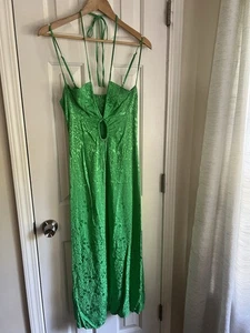 Vestido AFRM Verde Midi Recortado - Imagen 1 de 6