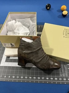 L’artiste Melani Boots Size EU 41 US 9 1/2 - 10 Grey Mid-Calf Boot Zip - New - Picture 1 of 11