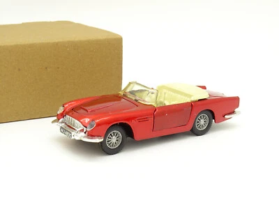 Dinky Toys England 1/43 - Aston Martin DB5 Cabrio Rosso 110 - Immagine 1 di 4