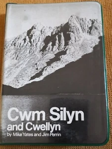 Climbers’ Guide – CWM SILYN AND CWELLYN (1971) – Snowdonia - Picture 1 of 10