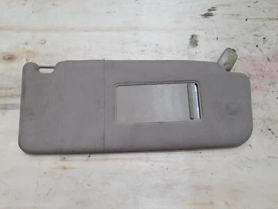 AUDI A6 C5 RH SIDE SUN VISOR 10/97-12/01  Foto 1 de 4