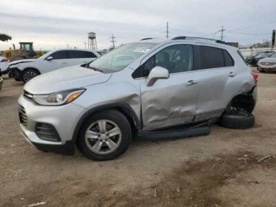 Eje de transmisión exterior delantero derecho usado se adapta a: Chevrolet Trax 2018 eje delantero tracción delantera Foto 1 de 4