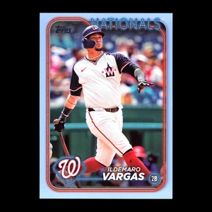 2024 Topps Update Series Ildemaro Vargas Father's Day Blue #US303 Nationals /50 - Bild 1 von 2