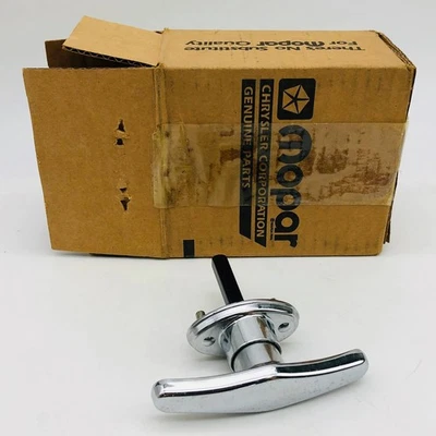 Mopar 55009857 Handle Outside Lift Door Chrome OEM NOS 88-90 Jeep Wrangler YJ Foto 1 de 4