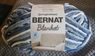 Bernat Blanket  Yarn 10.5oz Skein “Faded Blues” Polyester New 10889 161110 - Image 1 of 4