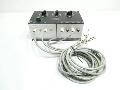 Controlador de ángulo de fase de triple salida Reo ATS 300 110/230v-ac 20-210v-ac Foto 1 de 4