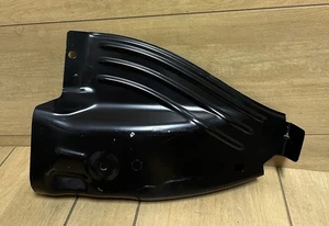 OEM 2021-2023 Ford F150 Wheel Housing Bracket Rear LH ML3Z-9928261-B OEM - Foto 1 di 5