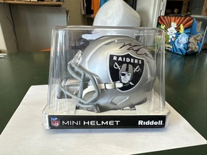 Von Las Vegas Raiders Max Crosby signierter JSA-zertifizierter Minihelm Riddell Speed - Bild 1 von 13