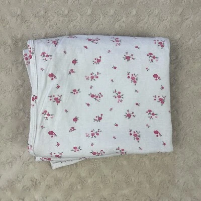 Manta de bebé floral rosa blanca Carter's tejido elástico Lovey Flower Foto 1 de 4