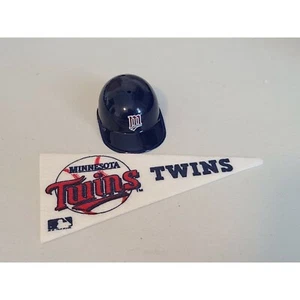 Vintage 1980's Laich MLB Matching Mini Helmet & Pennant  - Minnesota Twins - Picture 1 of 2