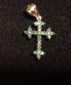 14k emerald and diamond cross pendant necklace Small - Picture 1 of 7