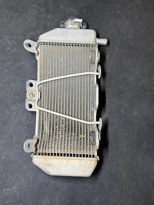 Conjunto de radiador lateral izquierdo Yamaha 2008 08 YZ 250f 5XC-1240A-G0-00 Foto 1 de 4