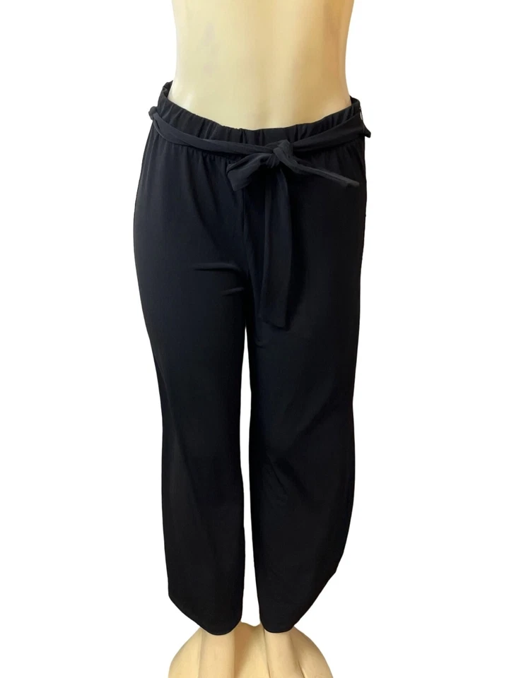 Tahari Women's Stretchable Black Poly Blend Trousers Sz M - NWT - Imagem 1 de 4