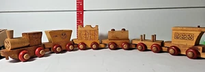 VTG 1970s Montgomery Schoolhouse  Inc. Wooden Train Set 6 Cars Vermont ` - Picture 1 of 7