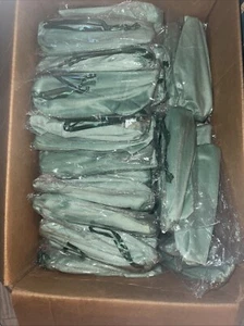 Makeup Brushes Premium Synthetic Makeup 13 Piece Brush Set  LOT Of 87! - Picture 1 of 3