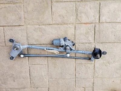 2018 2019 2020 TOYOTA SIENNA WINDSHIELD WIPER LINKAGE W/ MOTOR OEM - Image 1 of 2