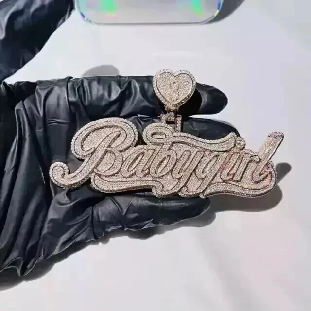 Colgante Moissanita Corte Redondo 4Ct Para Hombre Personaliza Cualquier Número Chapado en Oro Rosa 14K Foto 1 de 4