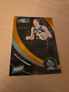 2025 WNBA Player Of The Day Breanna Stewart Orange Foil SP /199 Liberty - Picture 1 of 2