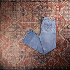 Levi's 515 W32 L32 Flared Blue Denim Jeans - Picture 1 of 6