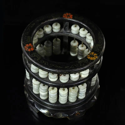 Olla de cepillo de ábaco con incrustaciones de laca de jade hetiano Foto 1 de 4