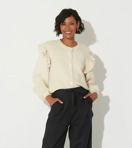 Cleobella Maelle Bio Strickjacke Button Down Pullover Rüschen Elfenbein Neu mit Etikett Gr. L - Bild 1 von 7