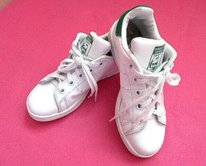 * Turnschuhe * Adidas * Größe 1 * Tie-Ups * Low Tops * Stan Smith * weiß/grün * - Bild 1 von 12