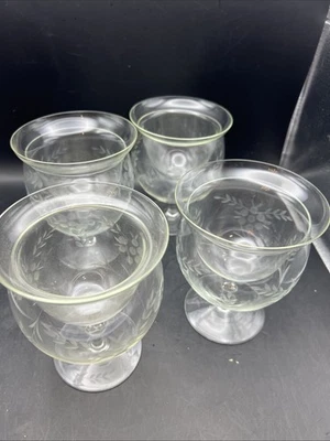 Juego de 4 vasos grabados para servidor de postres de cóctel caviar de camarones Foto 1 de 4