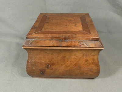 Biedermeier Schatulle Nussbaum Wurzel unrestauriert Spätbiedermeier antik - Bild 1 von 4
