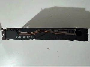 RTX 2070 8GB Nvidia GeForce Gigabyte Graphics card - Picture 1 of 4