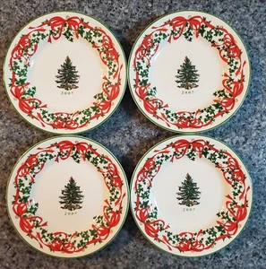 Spode 2007 Annuale Albero di Natale Edizione Limitata Canape Plates 6,5" Set di 4 NUOVI - Foto 1 di 5