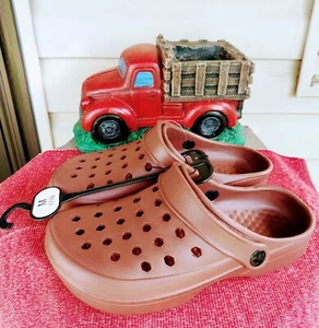 Brown Clogs Unisex Medium - Picture 1 of 4