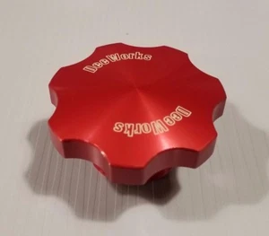 Billet Oil Cap for LS Engine 4.8 5.3 6.0 6.2 FREE USA Shipping! By DeeWorks - Picture 1 of 5