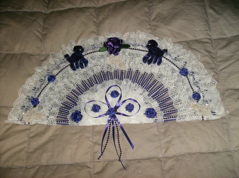 PURPLE & WHITE FAN WALL PLAQUE 22" x 11" RIBBON ROSE LACE MADE IN USA NEW IN BOX Cover