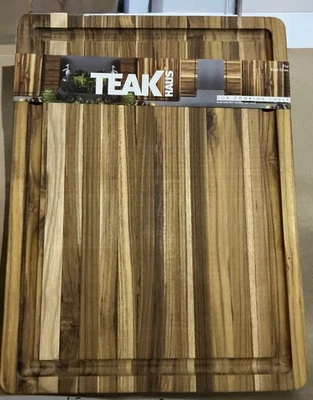 Tabla de cortar y servir de grano Teakhaus Edge con empuñadura, 20 x 18 x 1,5 pulgadas Foto 1 de 4