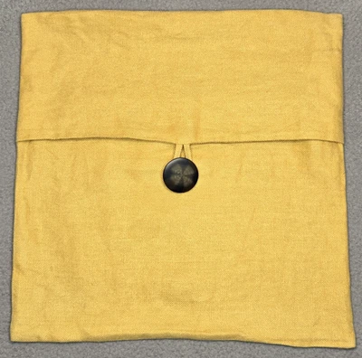 Funda de almohada de lino Pottery Barn falsa - botón grande - cuadrada 18x18 - amarilla - 2011 Foto 1 de 4