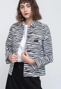 Obey Women Zebra Jacket Slacker Chore Coat Animal Print Small Streetwear Grunge - Picture 1 of 8