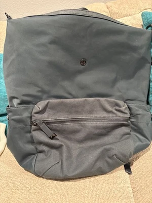 Lululemon Easy Days Convertible Backpack Tote 20L EXCELLENT condition used once - Image 1 of 4