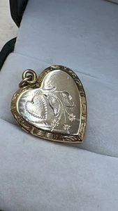Vintage Gold Filled Heart Locket Etched - Picture 1 of 9