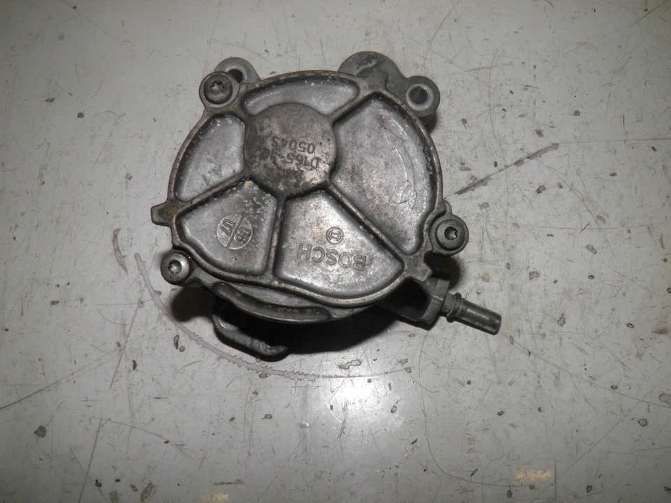 PEUGEOT 307 407 607 ECT 2.0D HDi 16V RHR AIR VACUUM PUMP 05043 - Image 1 of 1