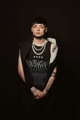 Peso Pluma Celebridad Músico Mexicano Música Pop Guitarrista Pared - PÓSTER 20"x30" Foto 1 de 3